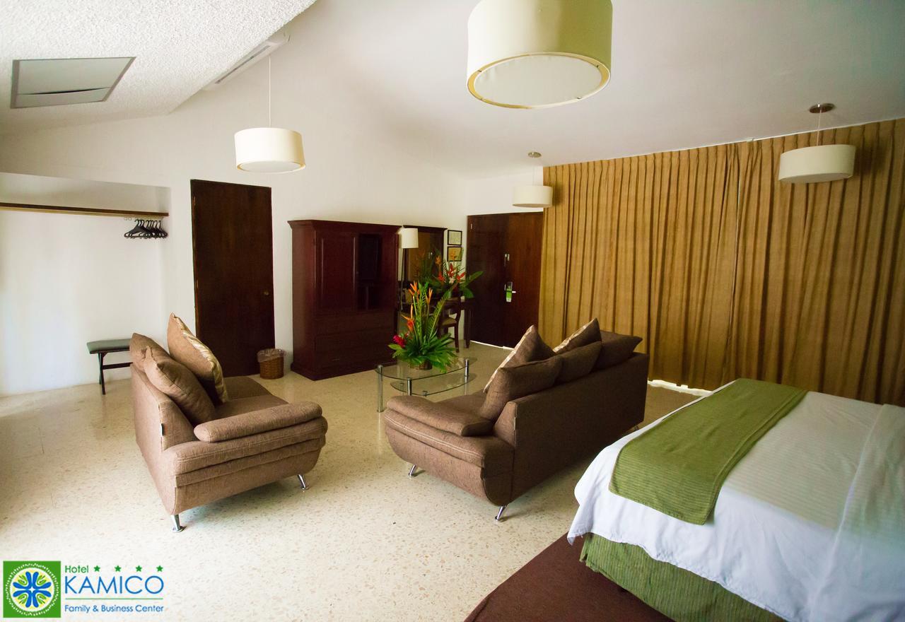 Hotel Kamico 타파출라 외부 사진